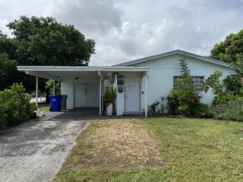 1521 NW 2nd Avenue Pompano Beach FL 33060