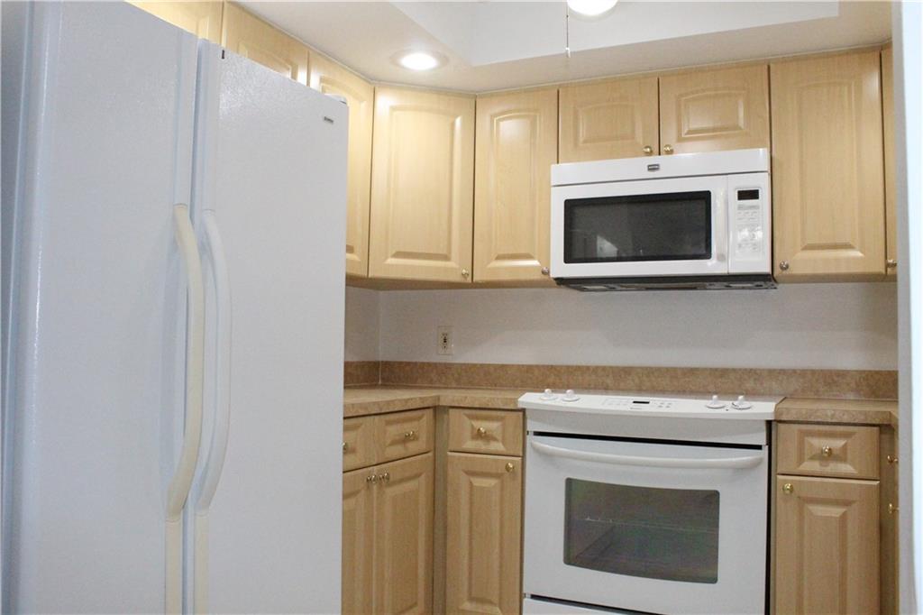 MANSON CONDO - Residential