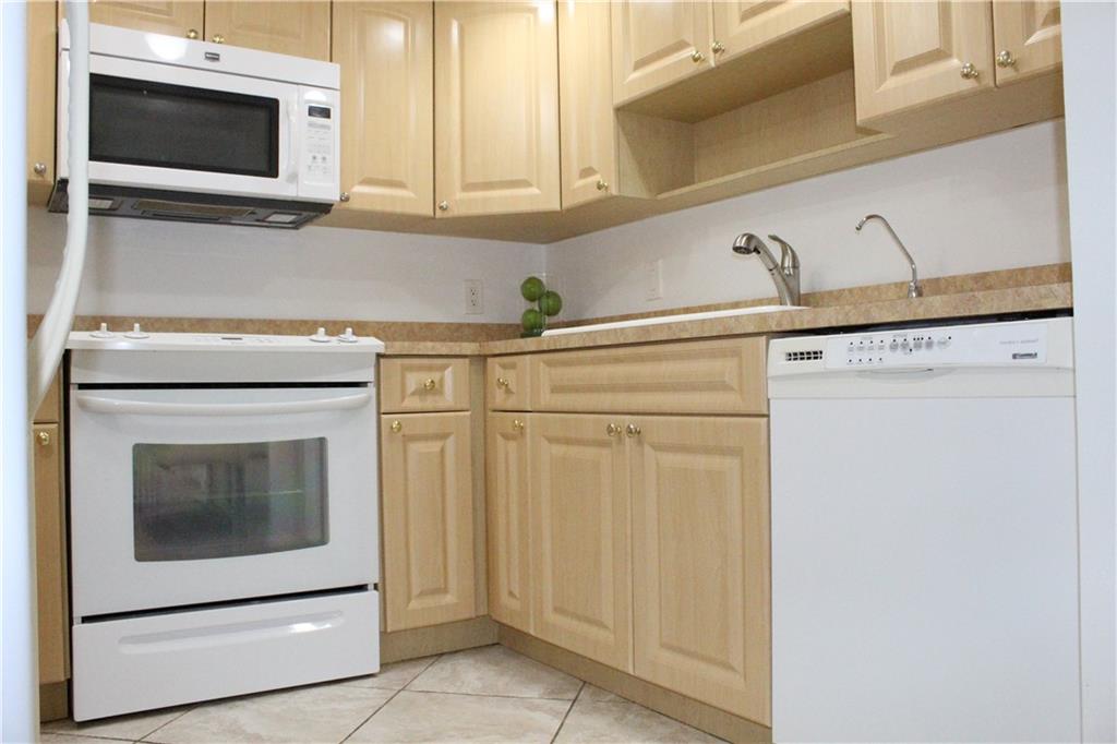 MANSON CONDO - Residential