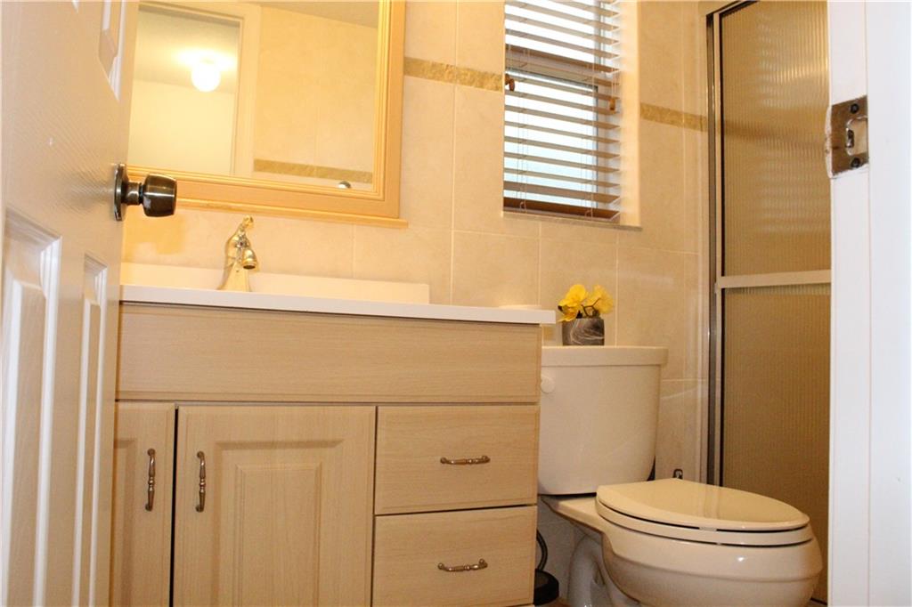 MANSON CONDO - Residential