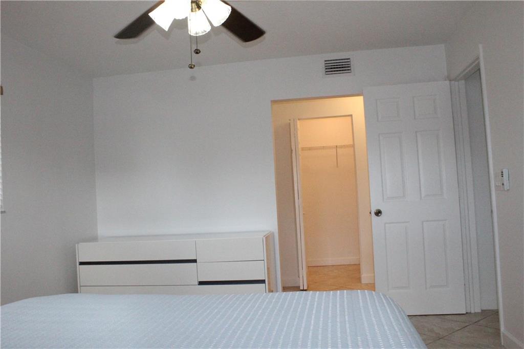 MANSON CONDO - Residential