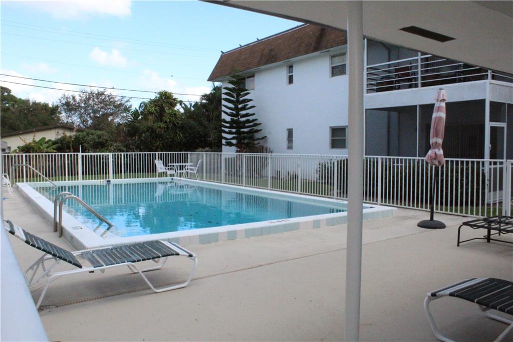 MANSON CONDO - Residential