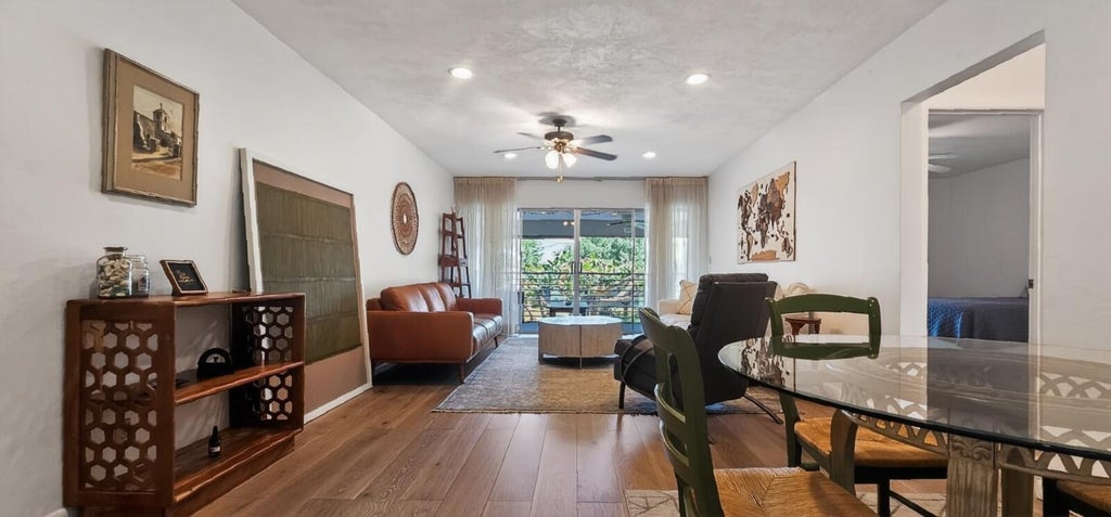 Photo of 8 Garden Street, Tequesta, FL 33469 (MLS # B26072136)