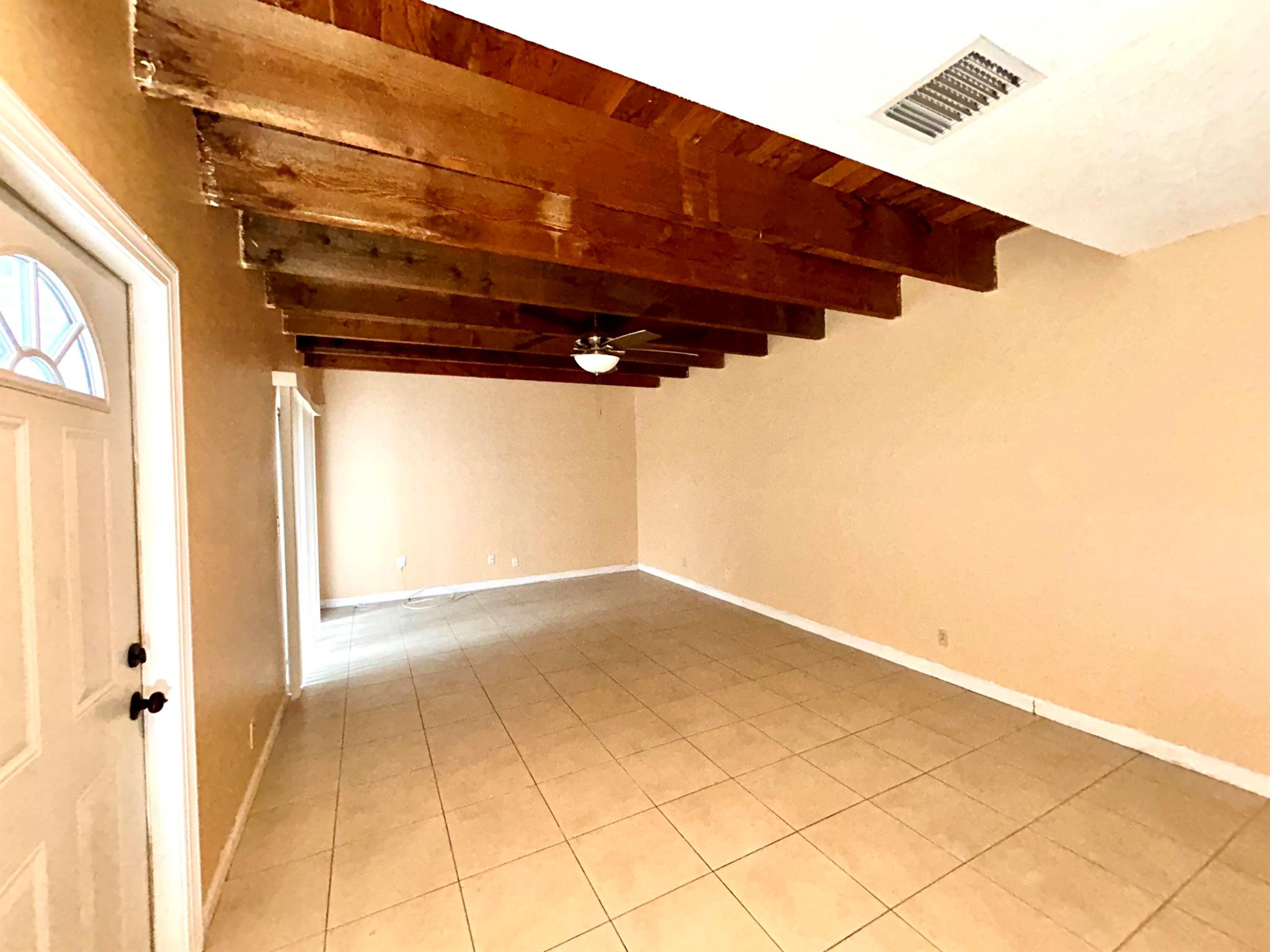 FRENCH QUARTER 3 - Residential Lease