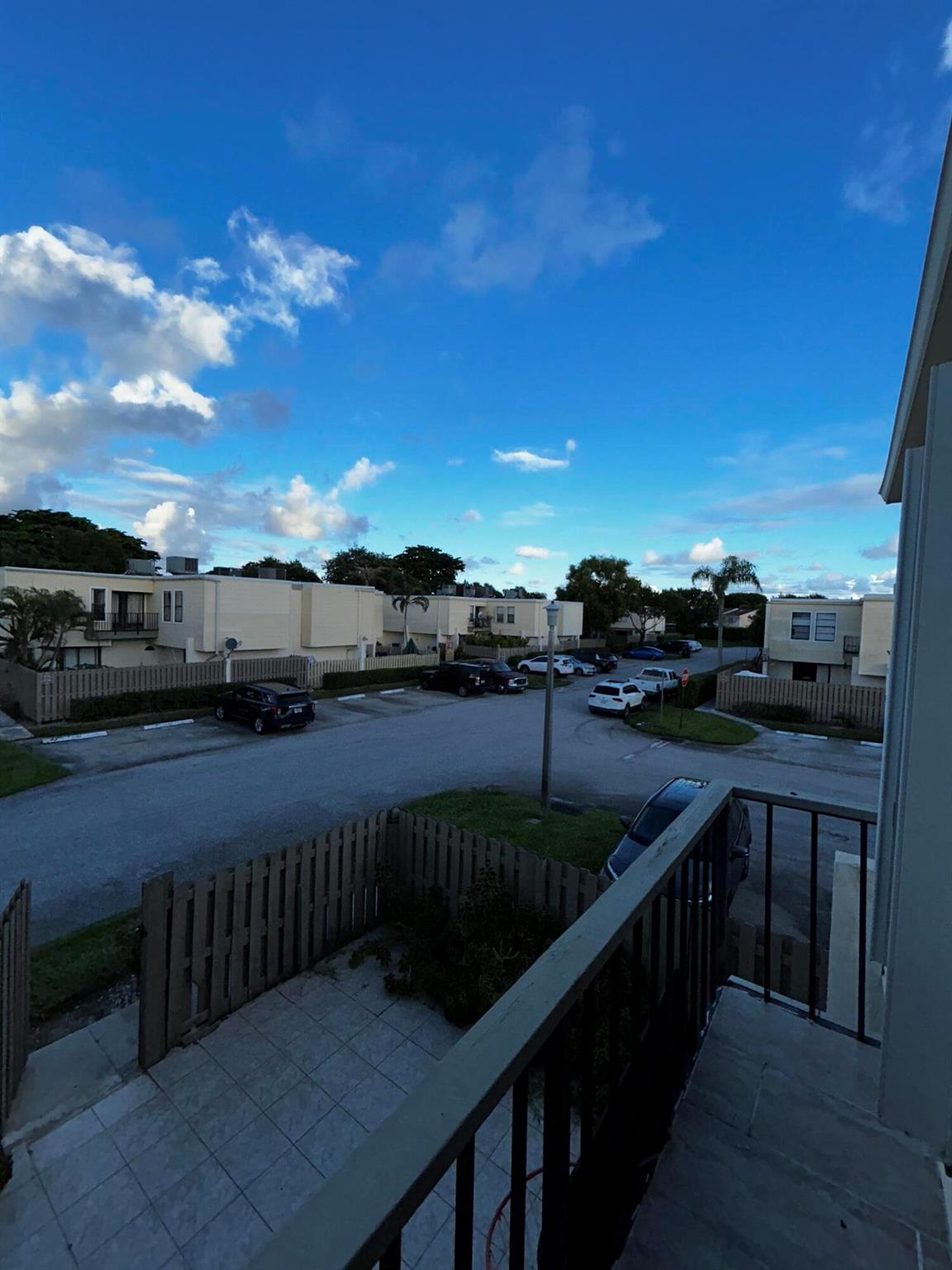 FRENCH QUARTER 3 - Residential Lease