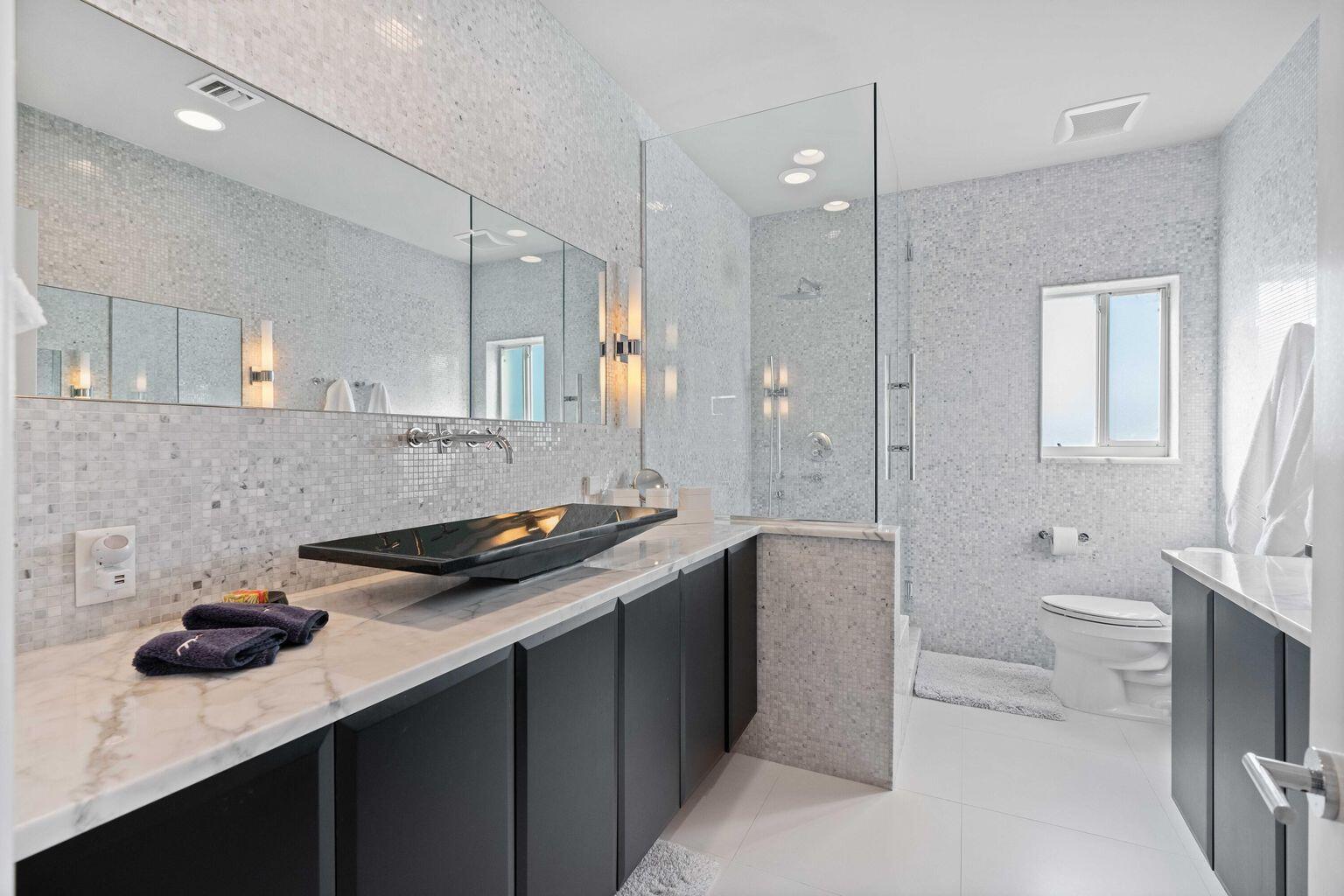 Admirals Cove - Residential