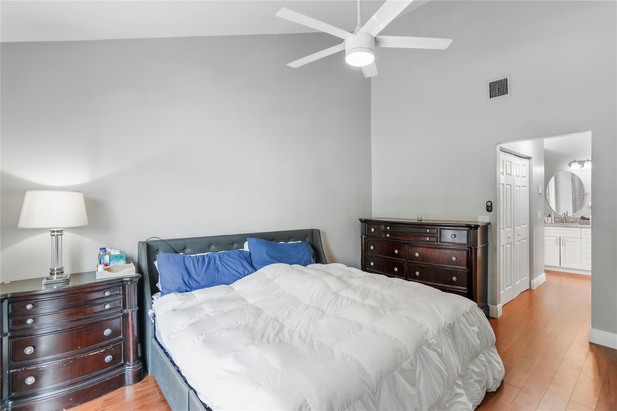 Players Place Townhomes - Residential