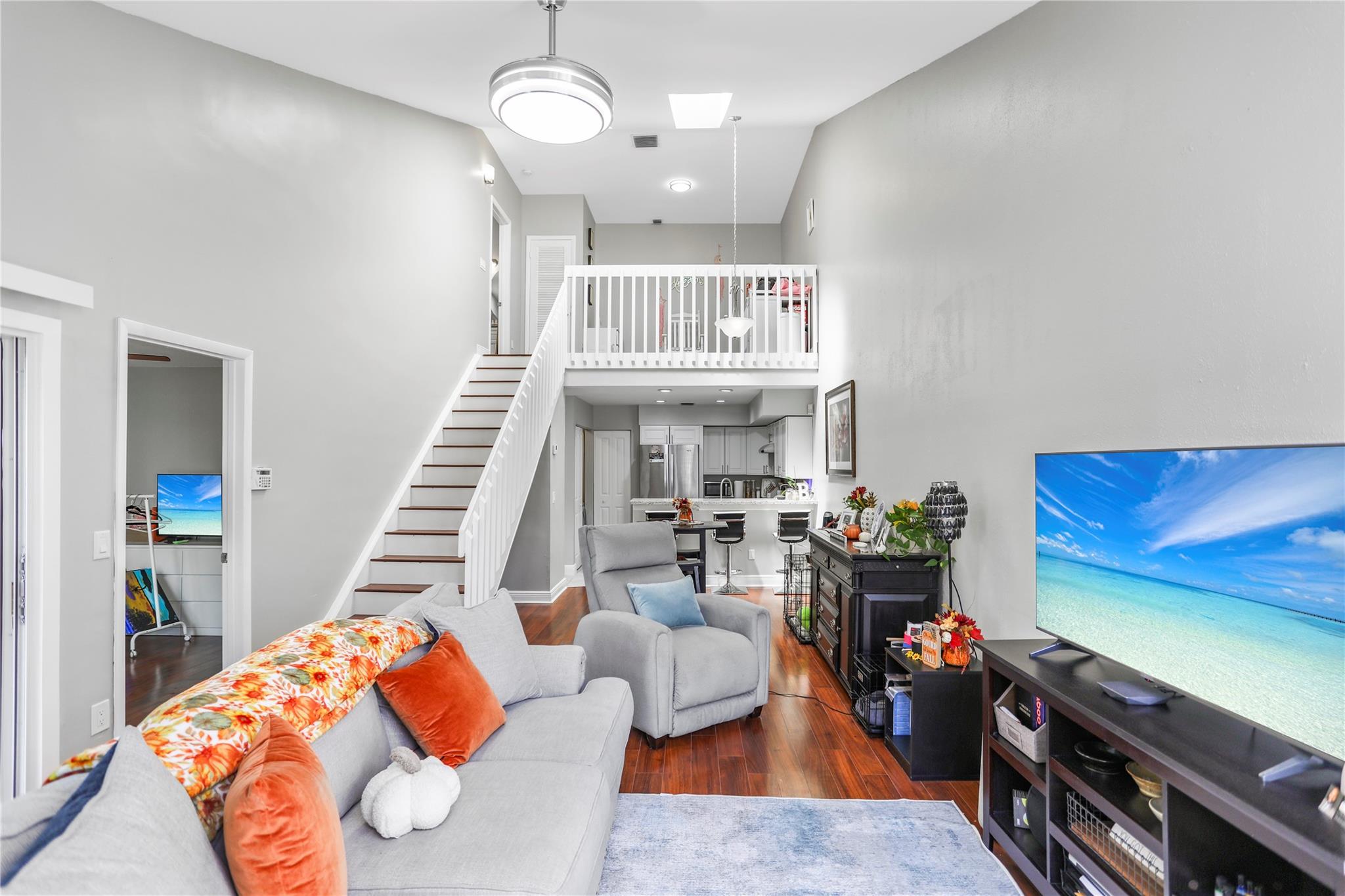 Players Place Townhomes - Residential