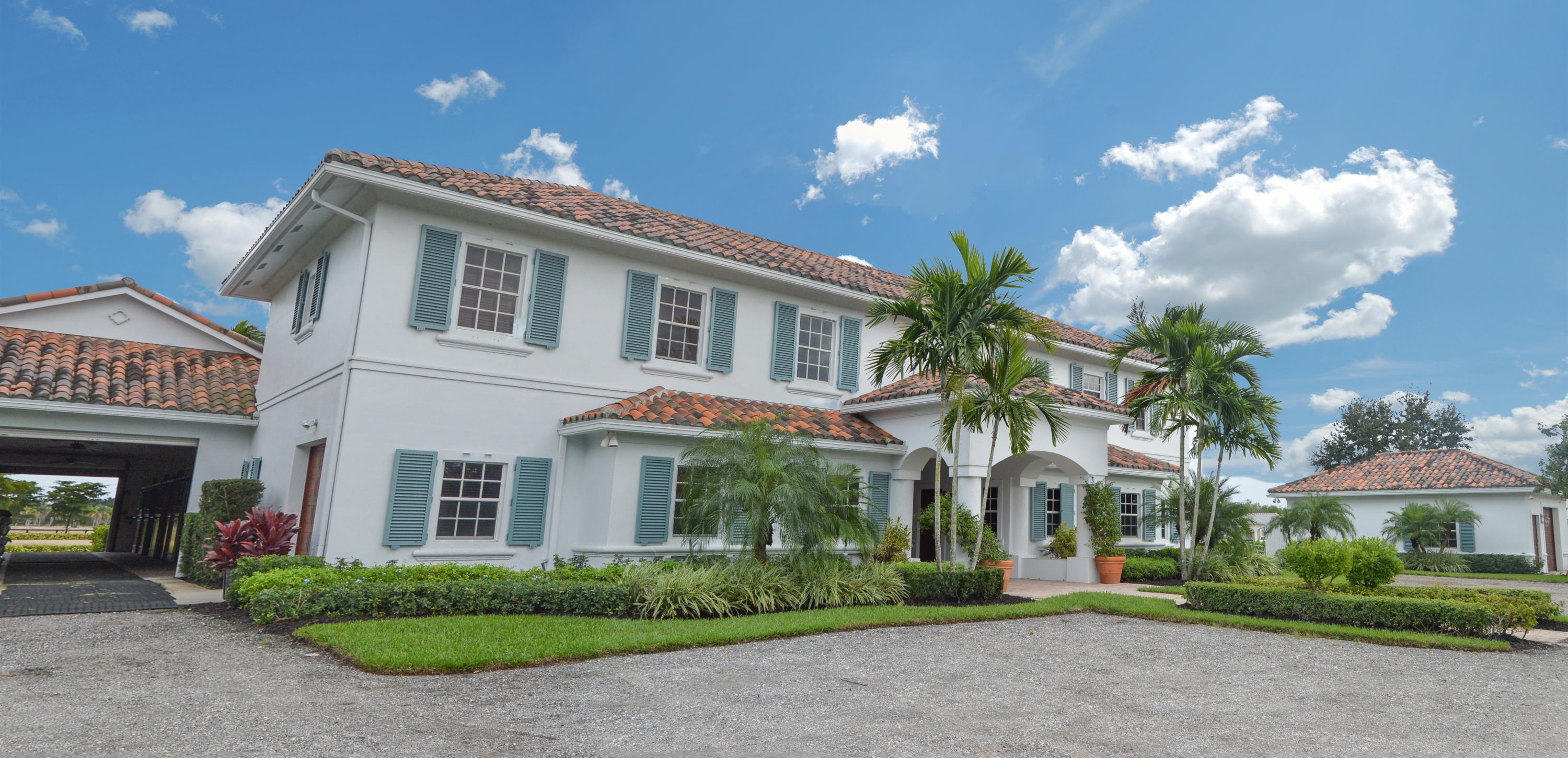 PALM BEACH POINT EAST - Residential