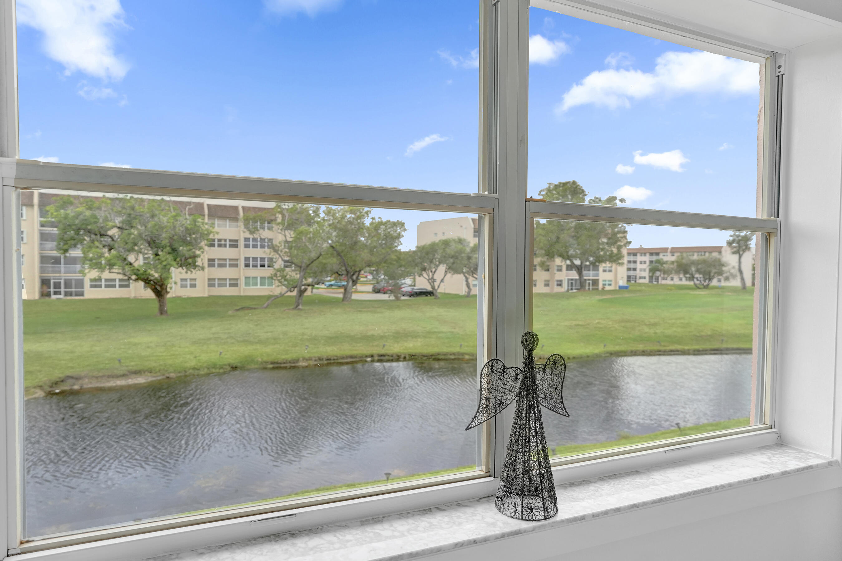 SUNRISE LAKES 189 CONDO - Residential