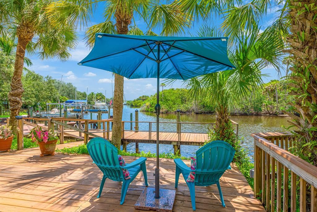 Photo of 810 SW Salerno Road, Stuart, FL 34997 (MLS # R10730382)