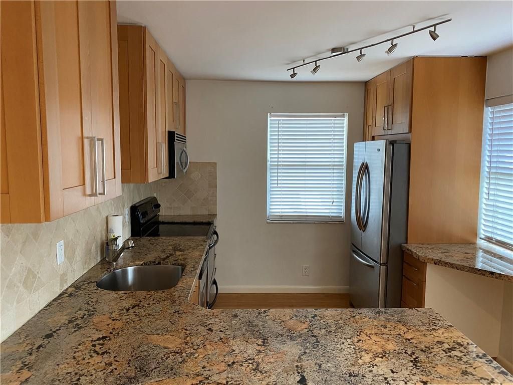 Photo of 713 SE 18th Street, Fort Lauderdale, FL 33316 (MLS # B26006630)