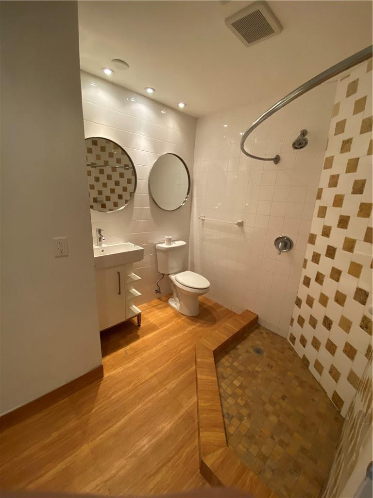 EVERGLADE LAND SALES CO - Residential Lease