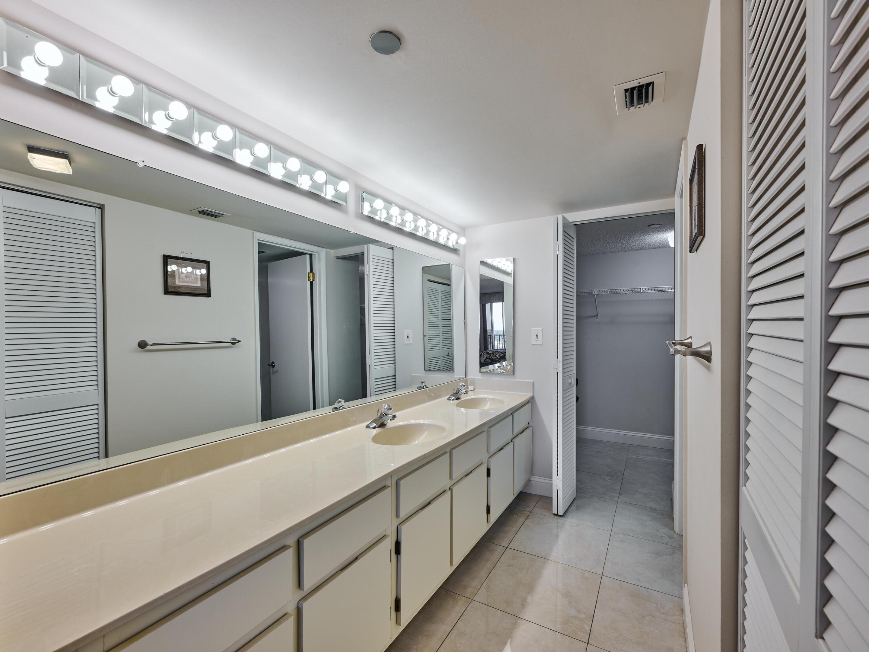 CORONADO AT HIGHLAND BEACH CONDO - Residential Lease