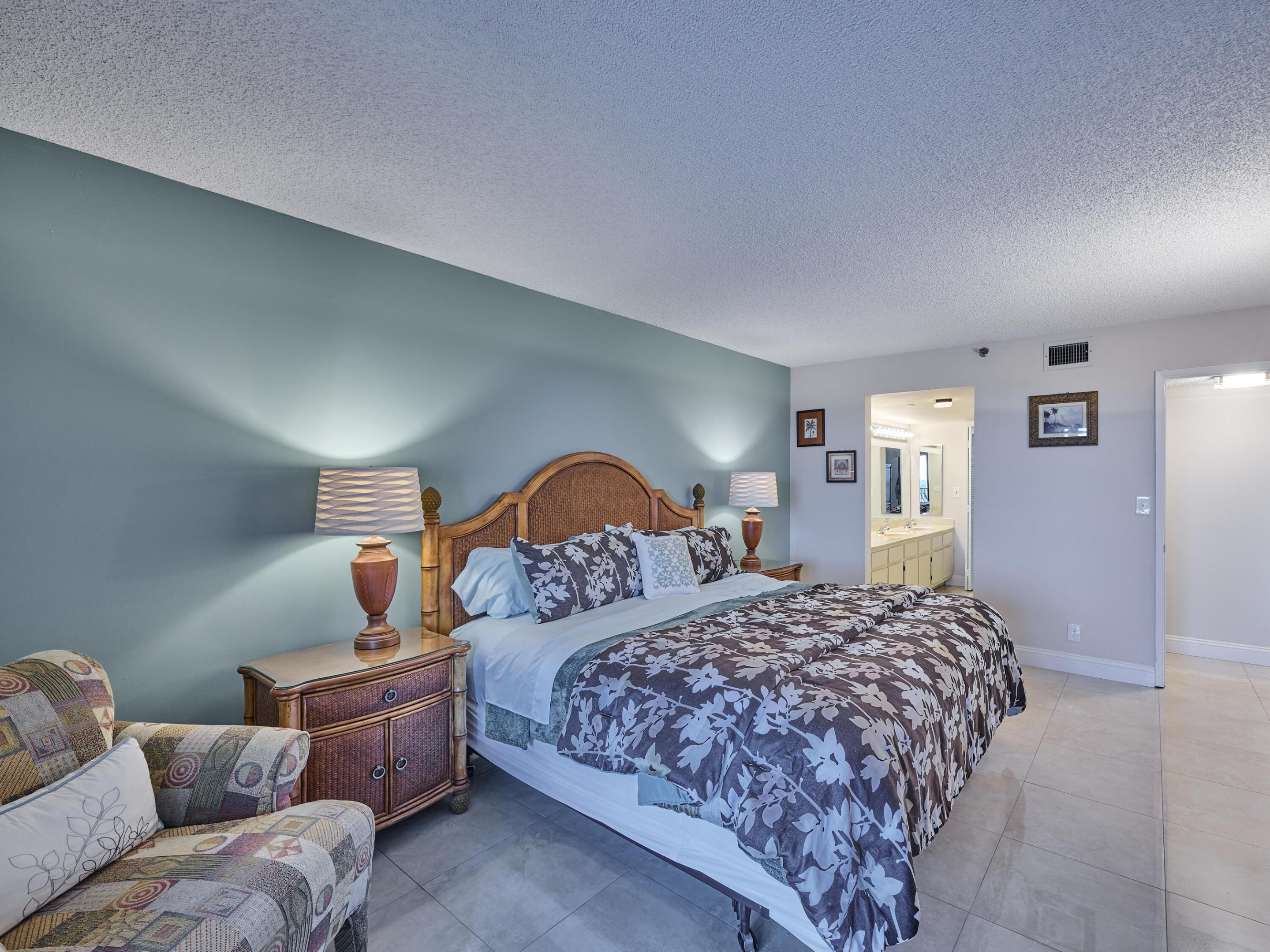 CORONADO AT HIGHLAND BEACH CONDO - Residential Lease