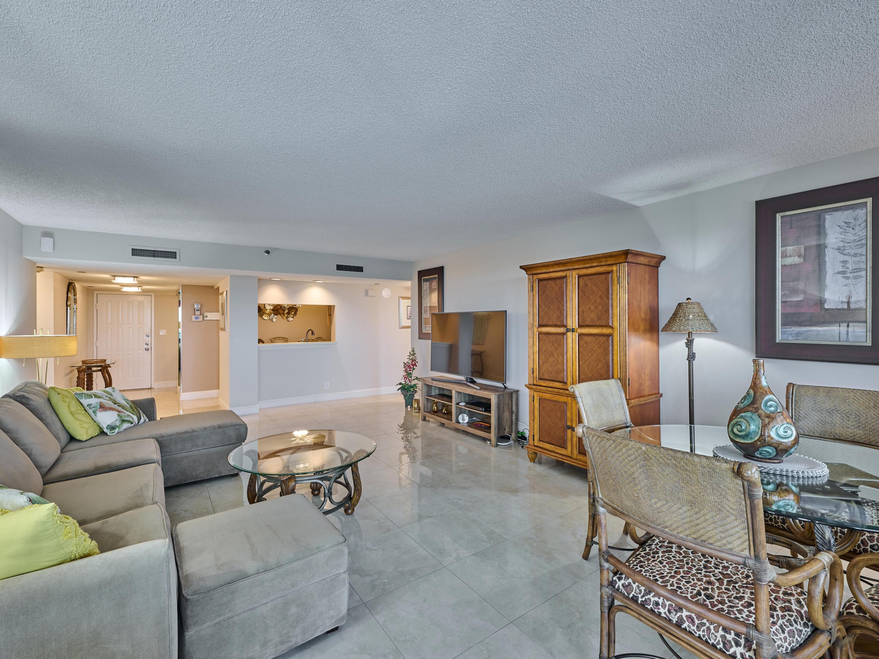 CORONADO AT HIGHLAND BEACH CONDO - Residential Lease