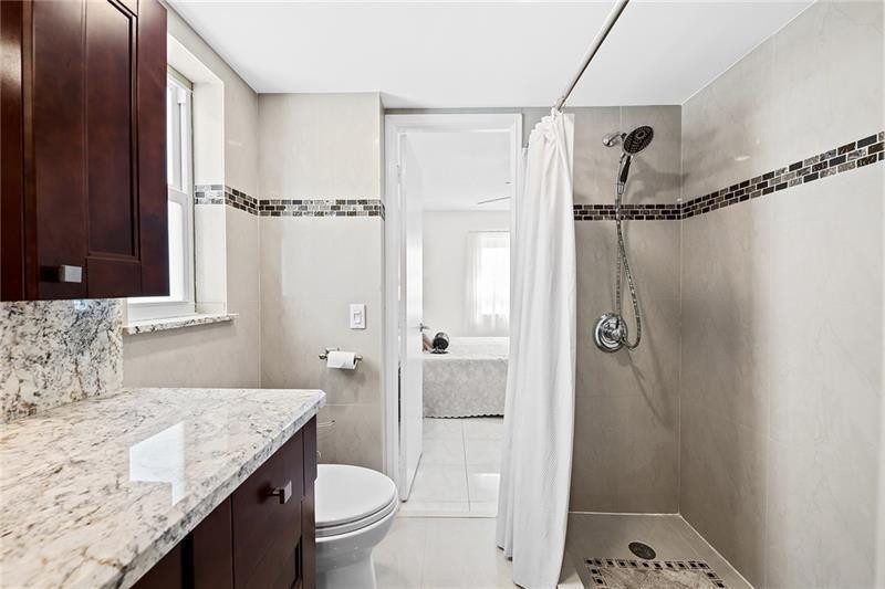 Victoria Park Tower Condo - Residential Lease