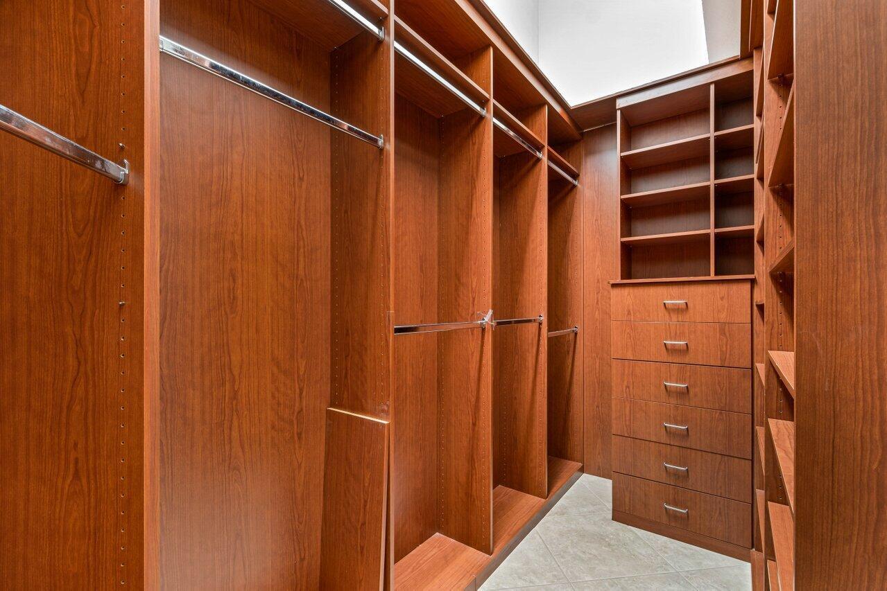 BALLENISLES - Residential