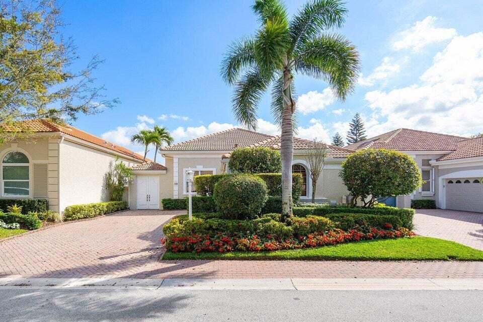 Photo of 109 Coral Cay Drive, Palm Beach Gardens, FL 33418 (MLS # R11001051)