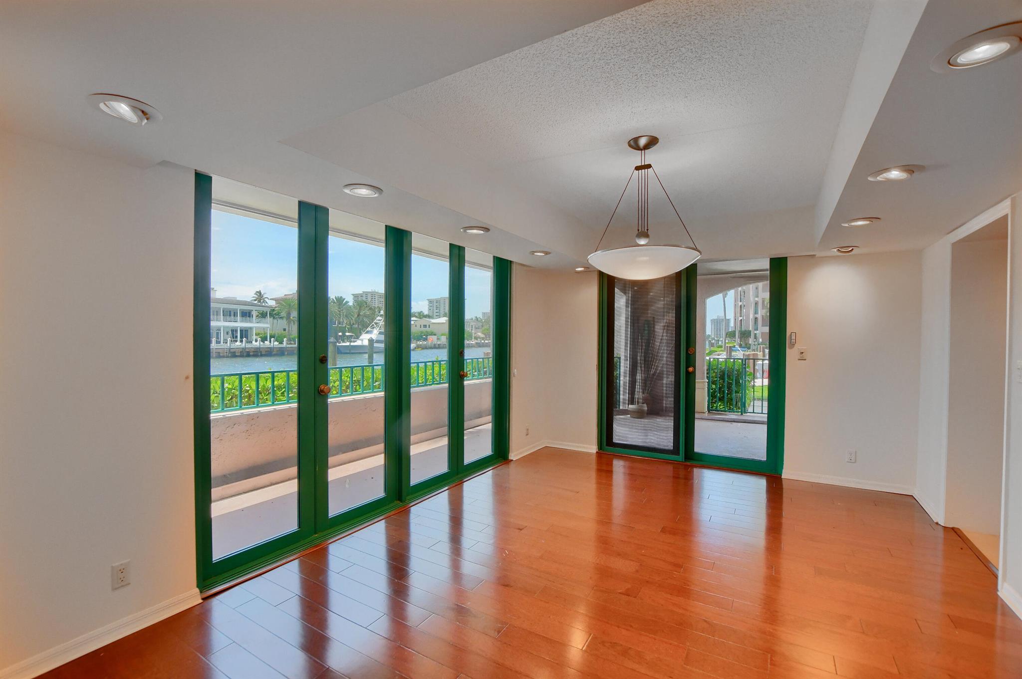 MIZNER COURT CONDO - Residential