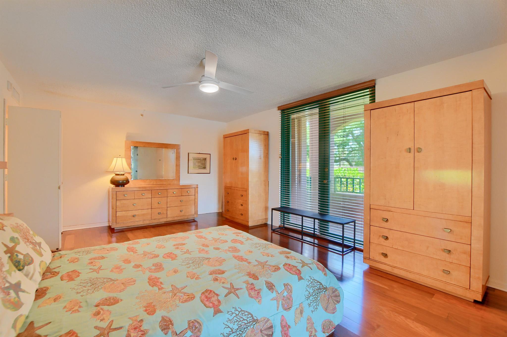 MIZNER COURT CONDO - Residential