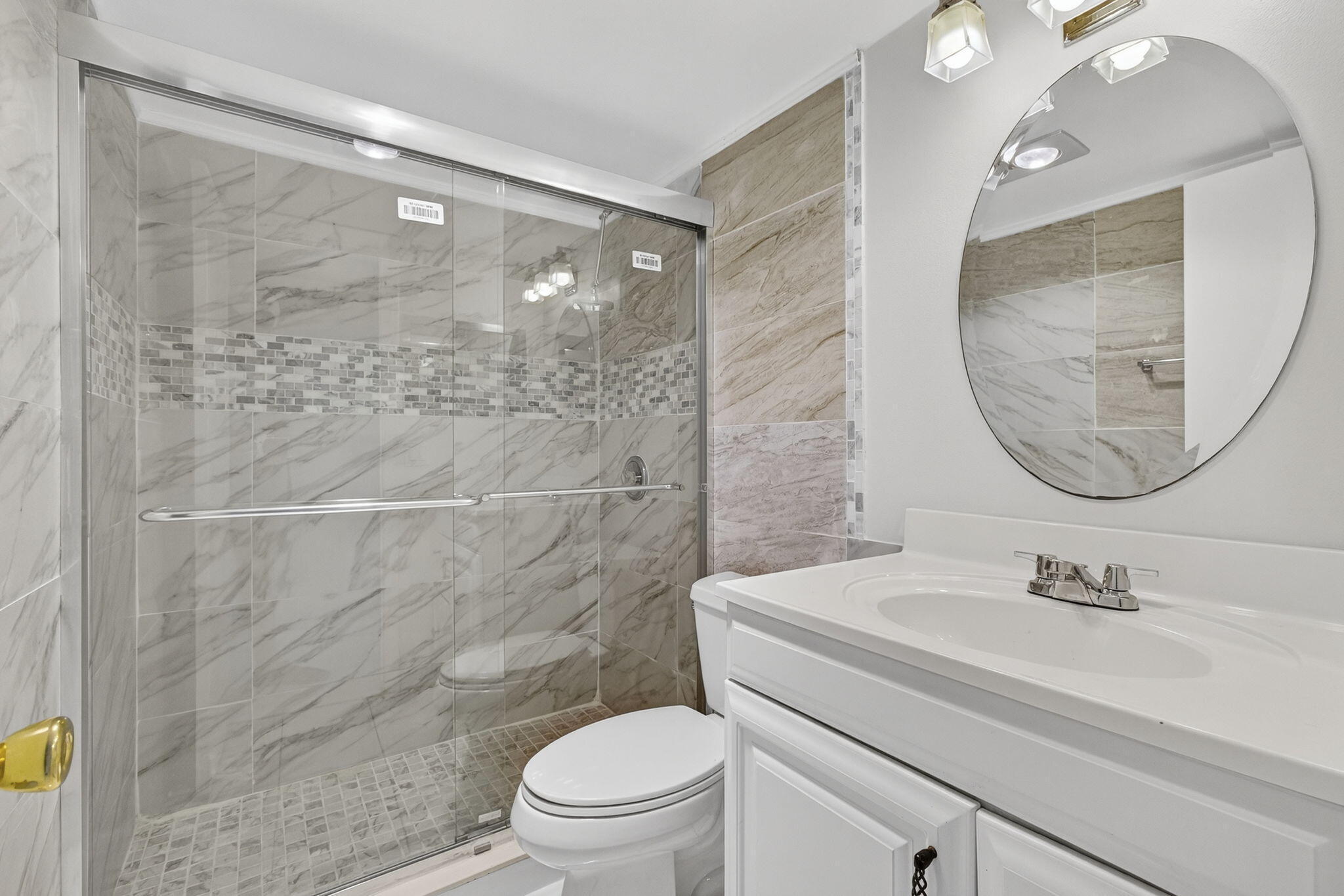 HASTINGS CONDOS - Residential