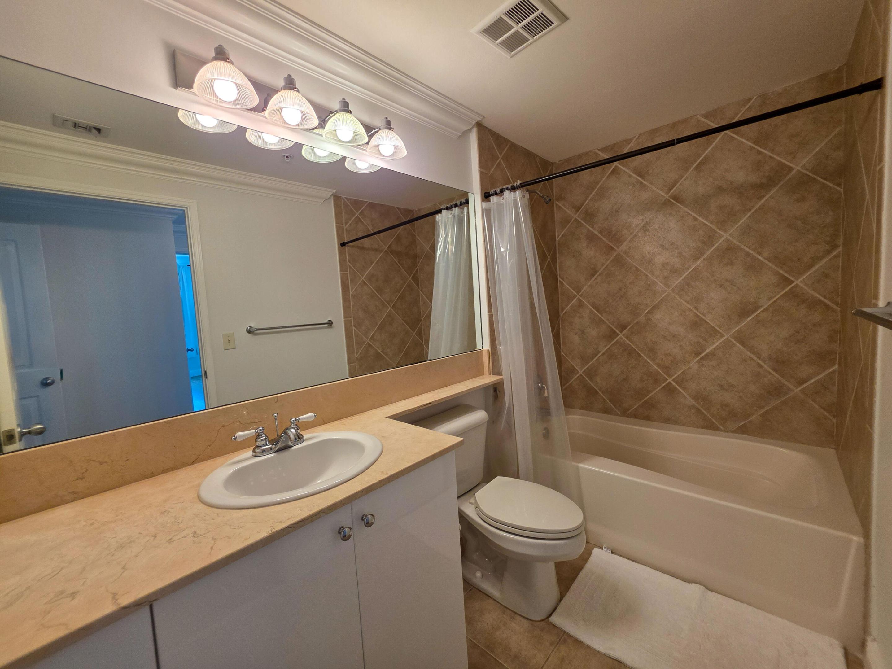MOORINGS AT LANTANA CONDO 3 - Residential Lease
