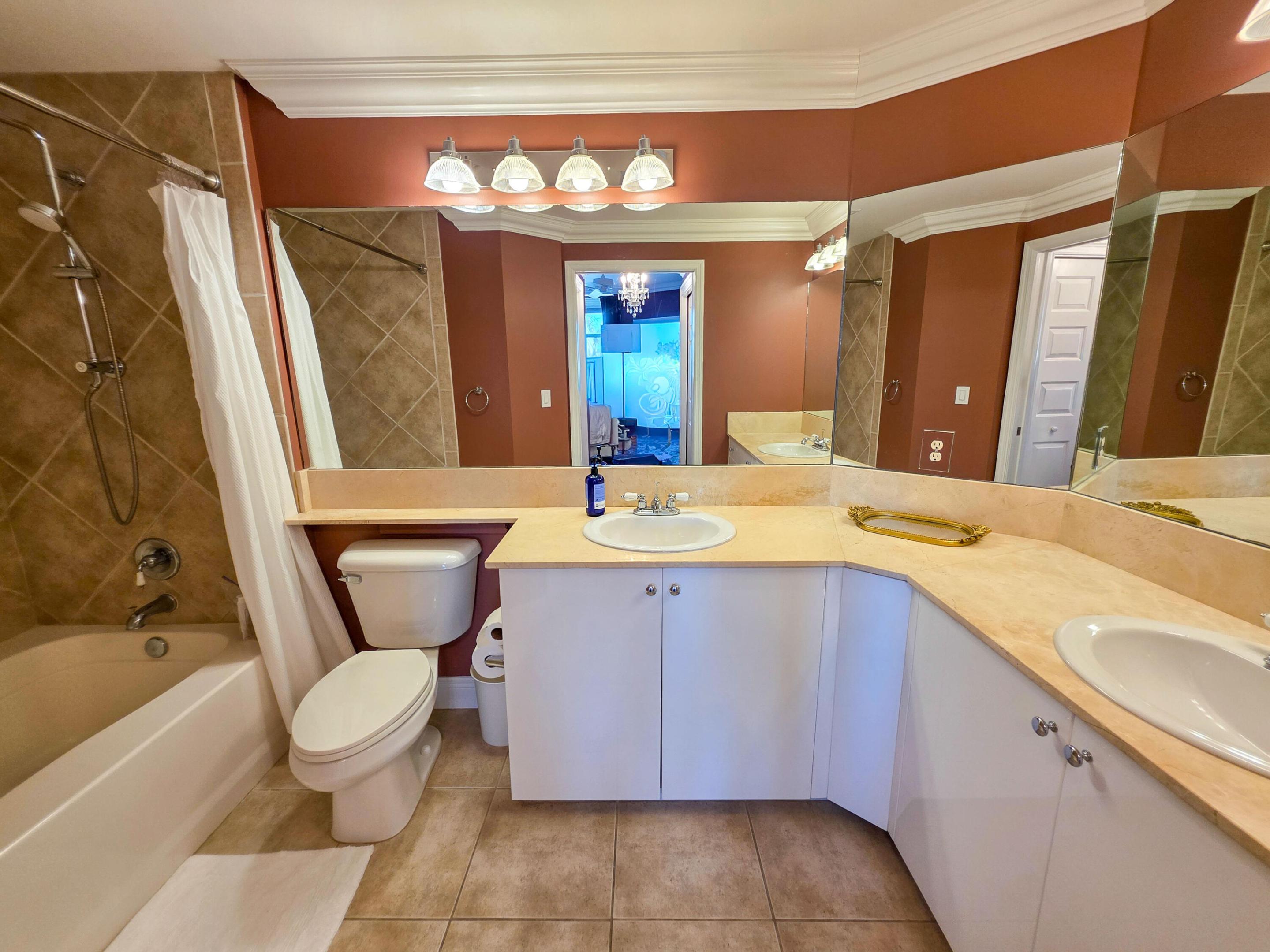 MOORINGS AT LANTANA CONDO 3 - Residential Lease