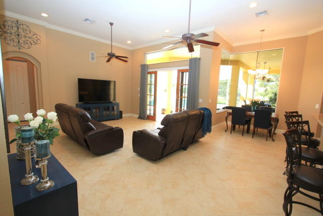 PADDOCK PARK 2 - Residential