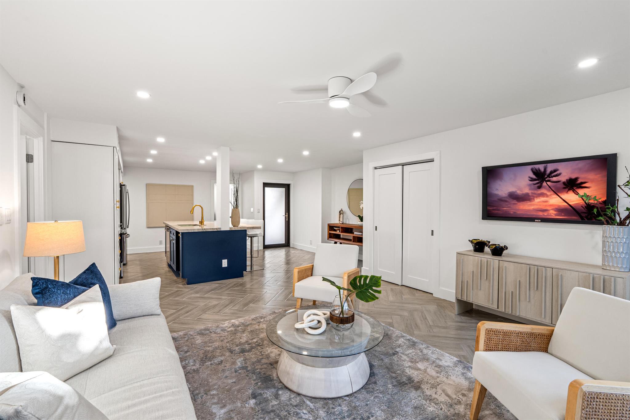 OCEANAGE CONDO - Residential