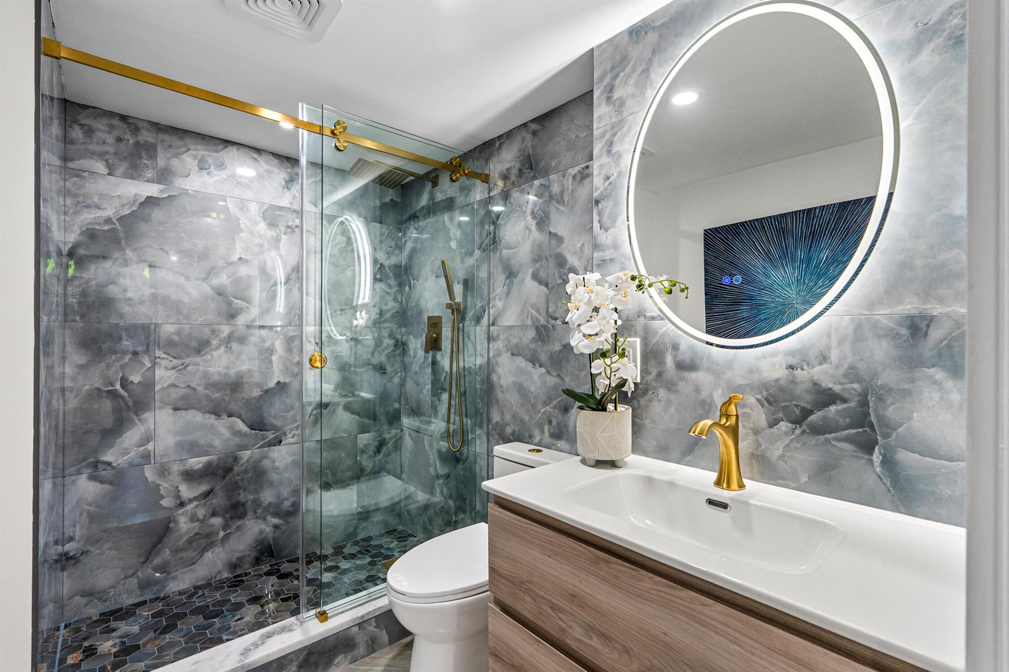 OCEANAGE CONDO - Residential