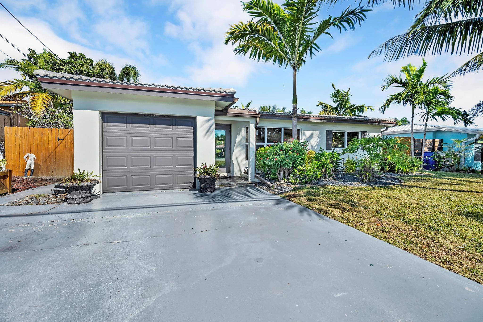 Pompano Isles 27-15 B - Residential Lease