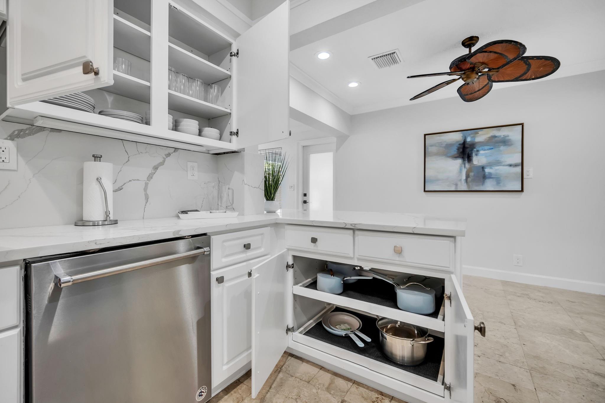 Pompano Isles 27-15 B - Residential Lease