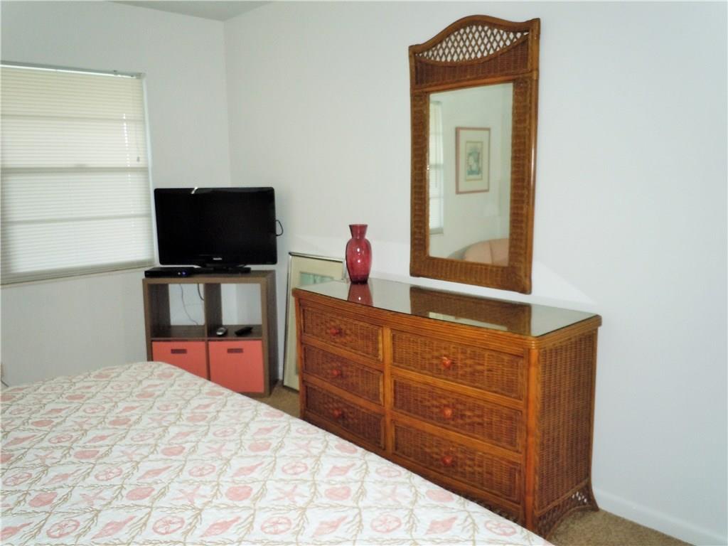 CENTURY VILLAGE EAST - Residential Lease