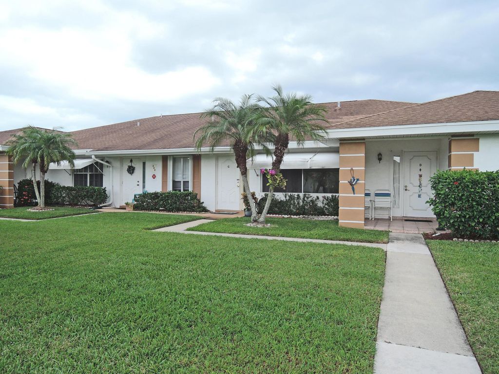 Photo of 322 Colony Lane #C, Fort Pierce, FL 34982 (MLS # B26023250)