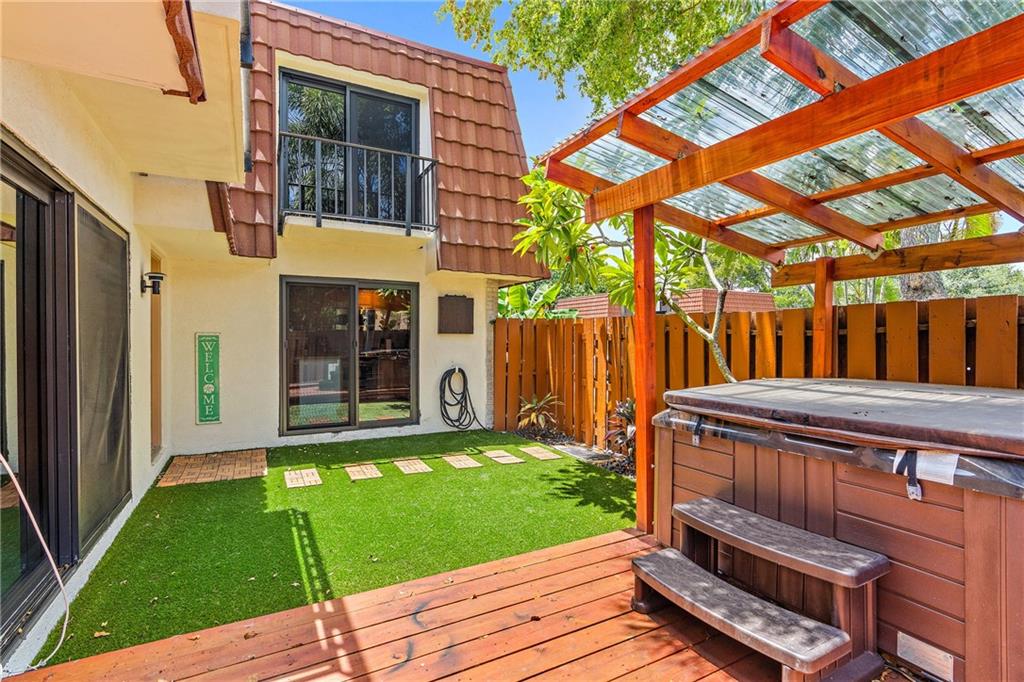Spanish Wells - Residential
