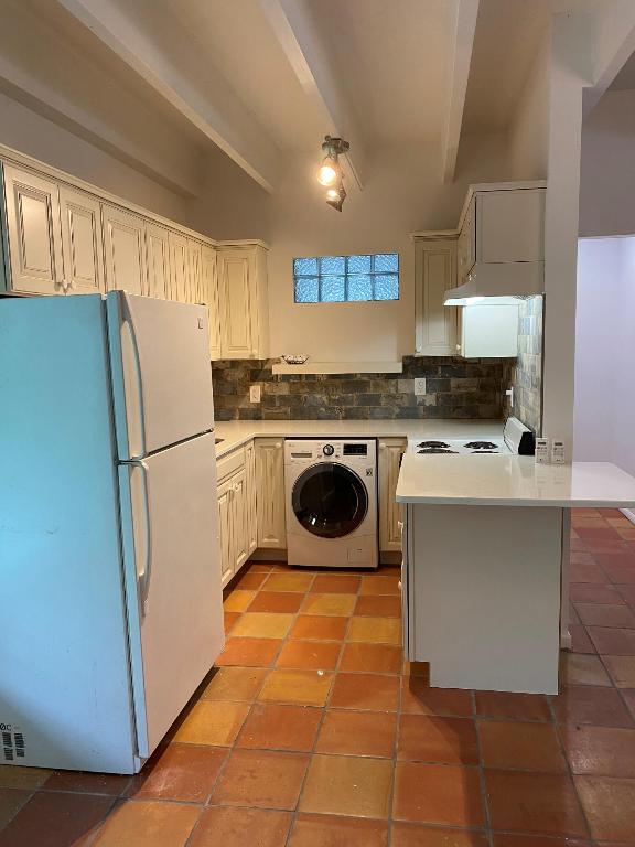 CARIBE CO OP APTS INC - Residential