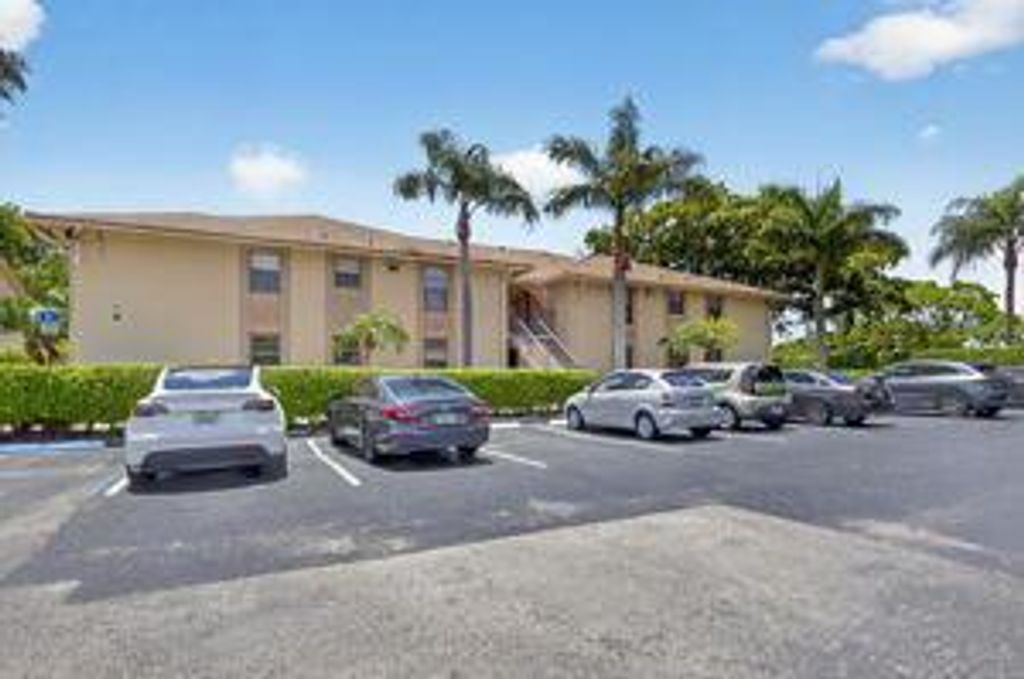 Photo of 9521 Boca Cove Circle #508, Boca Raton, FL 33428 (MLS # R11100399)