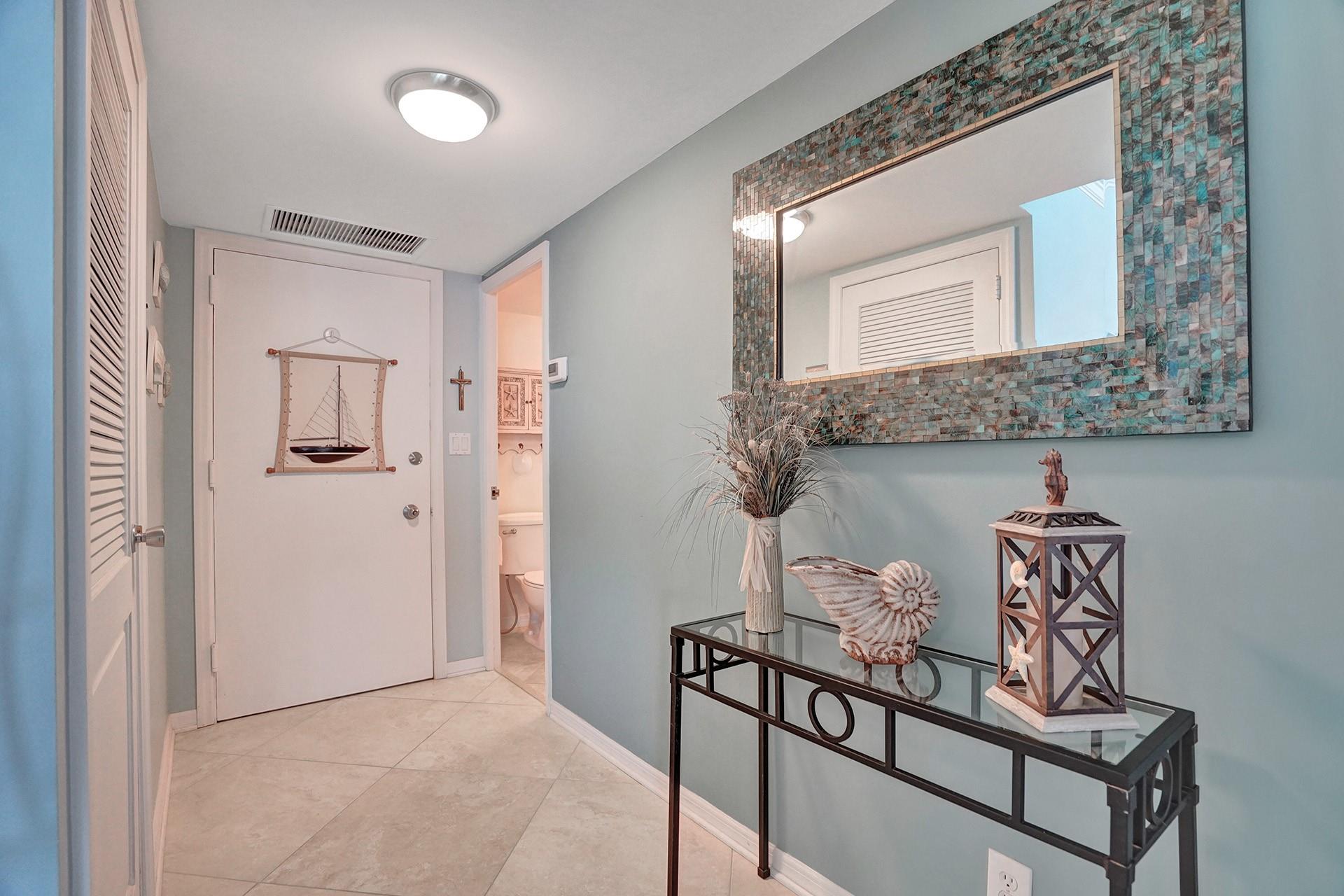 The Commodore - Residential Lease