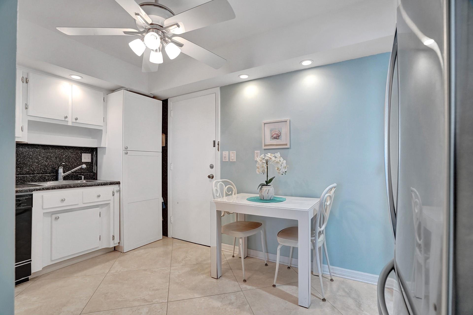 The Commodore - Residential Lease