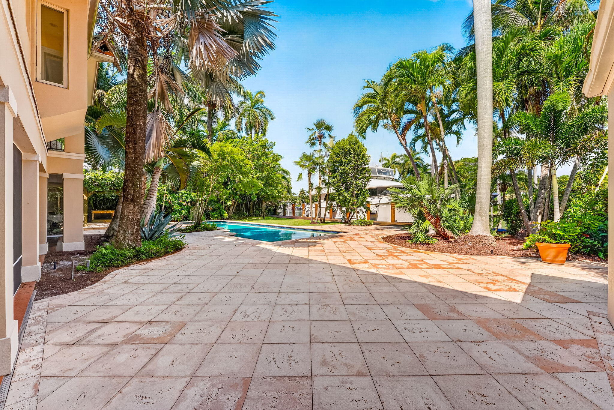 ALMEDA - Residential