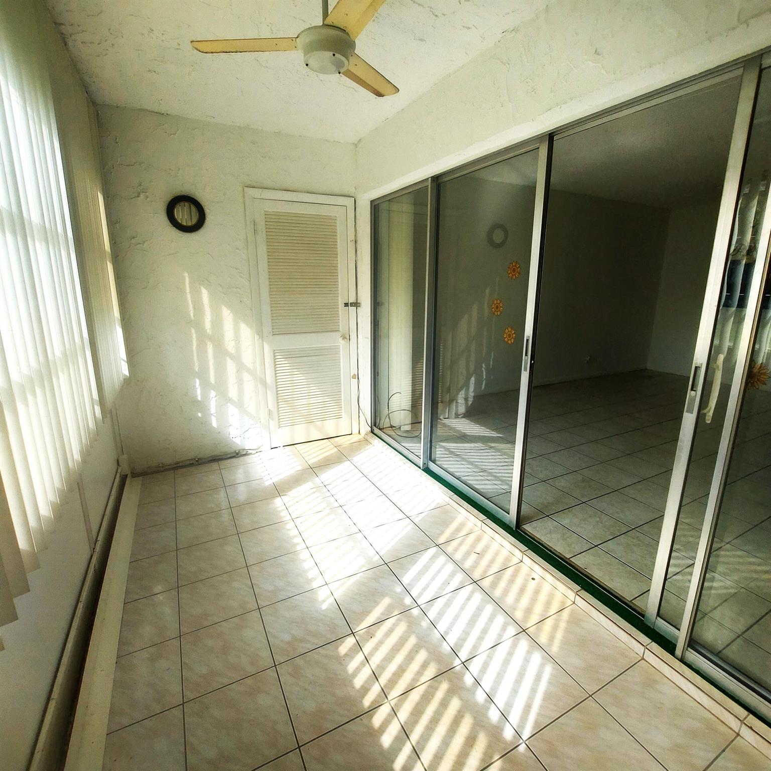 LAKESIDE VILLAGE CONDO 10 - Residential