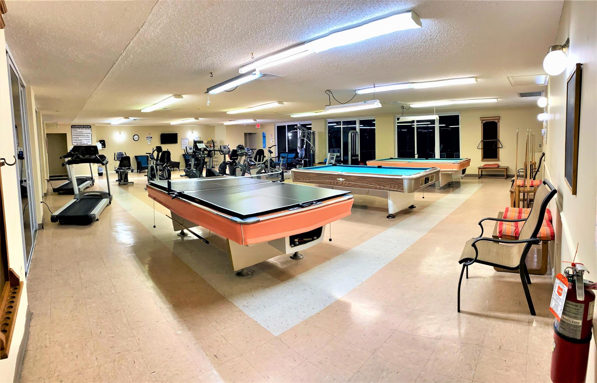 LAKESIDE VILLAGE CONDO 10 - Residential