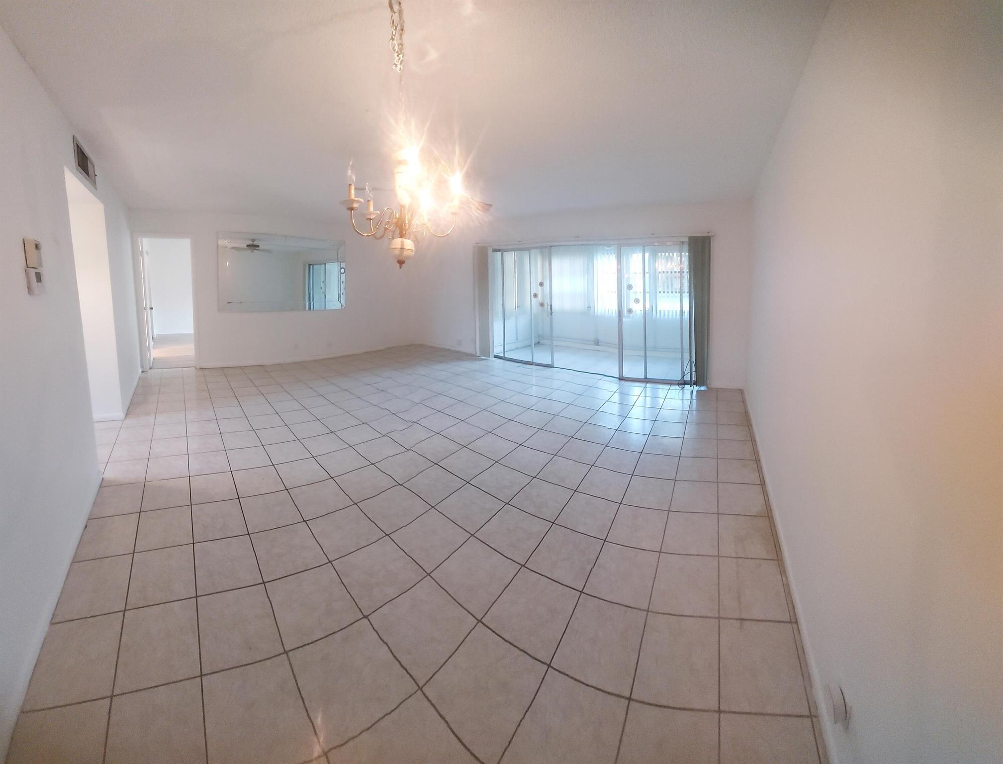 LAKESIDE VILLAGE CONDO 10 - Residential