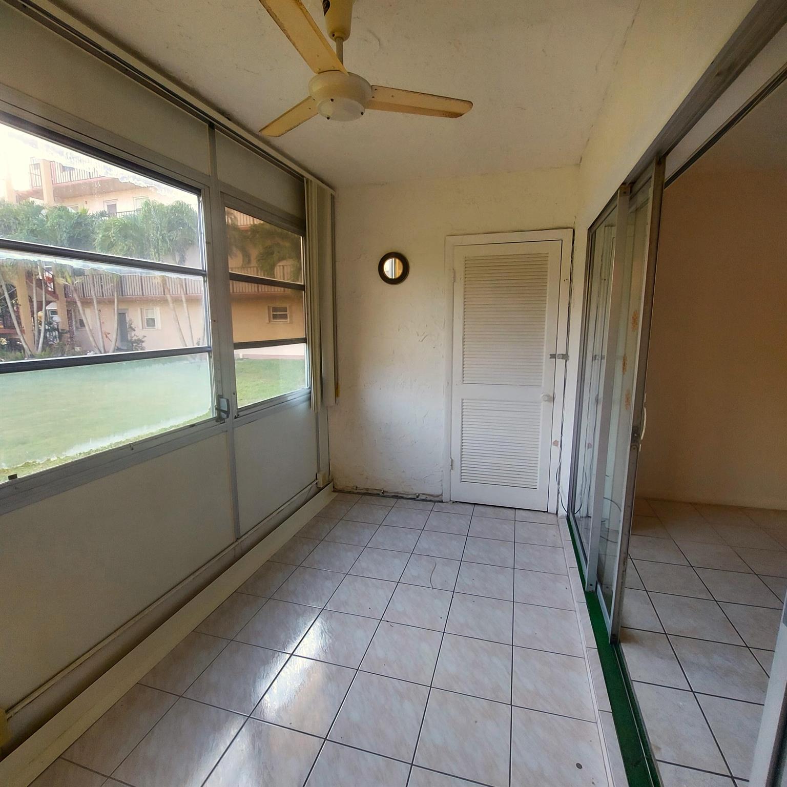 LAKESIDE VILLAGE CONDO 10 - Residential