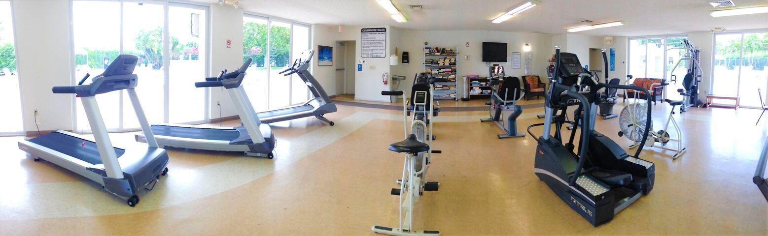 LAKESIDE VILLAGE CONDO 10 - Residential