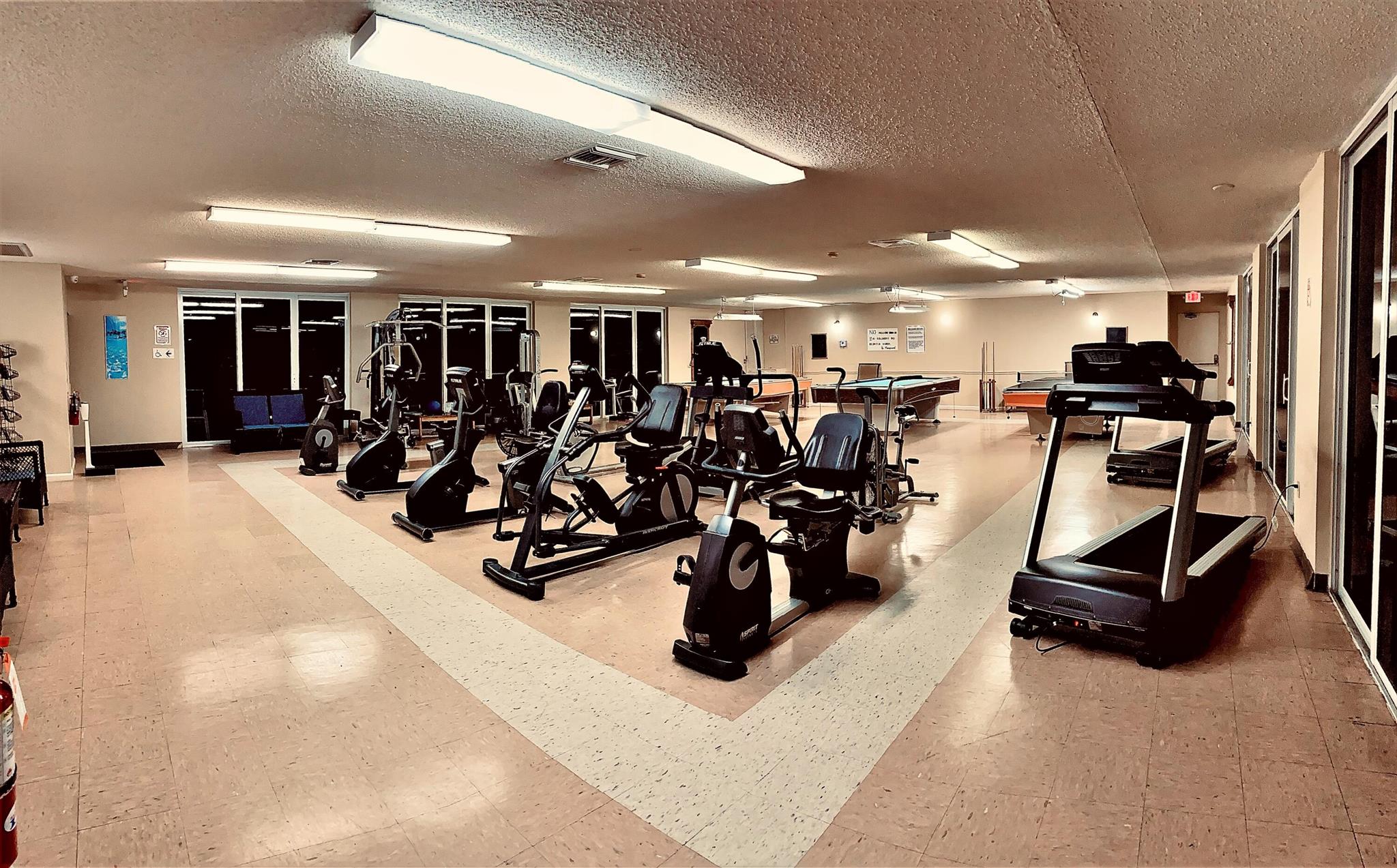 LAKESIDE VILLAGE CONDO 10 - Residential