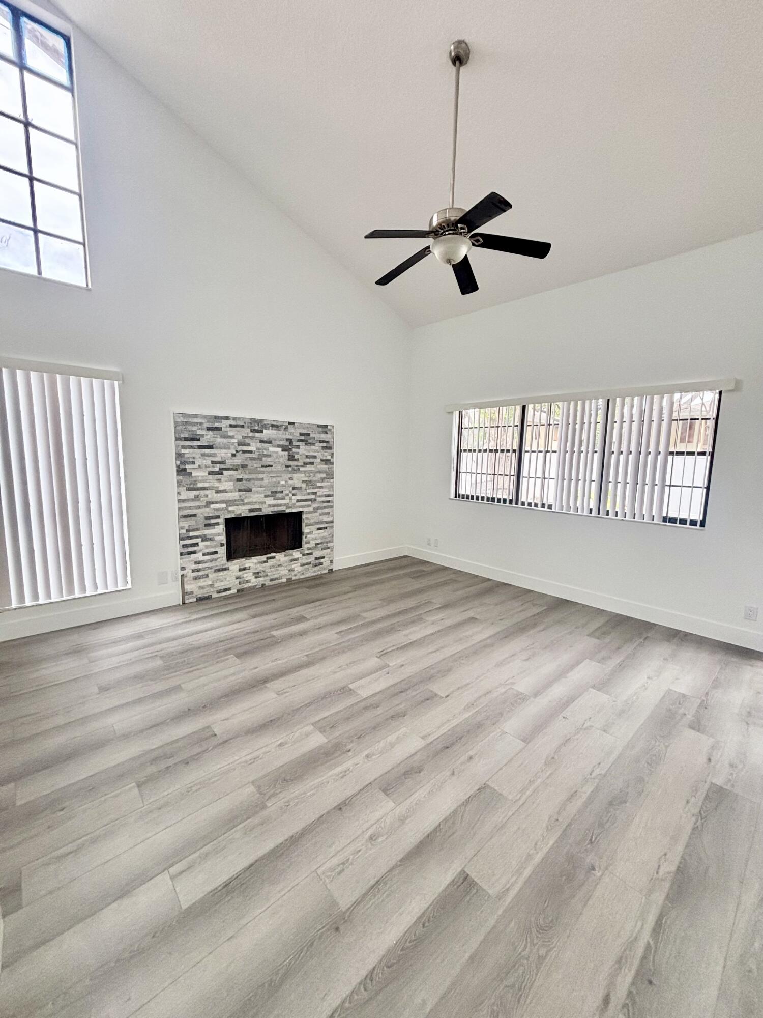 441 NE 38th Street