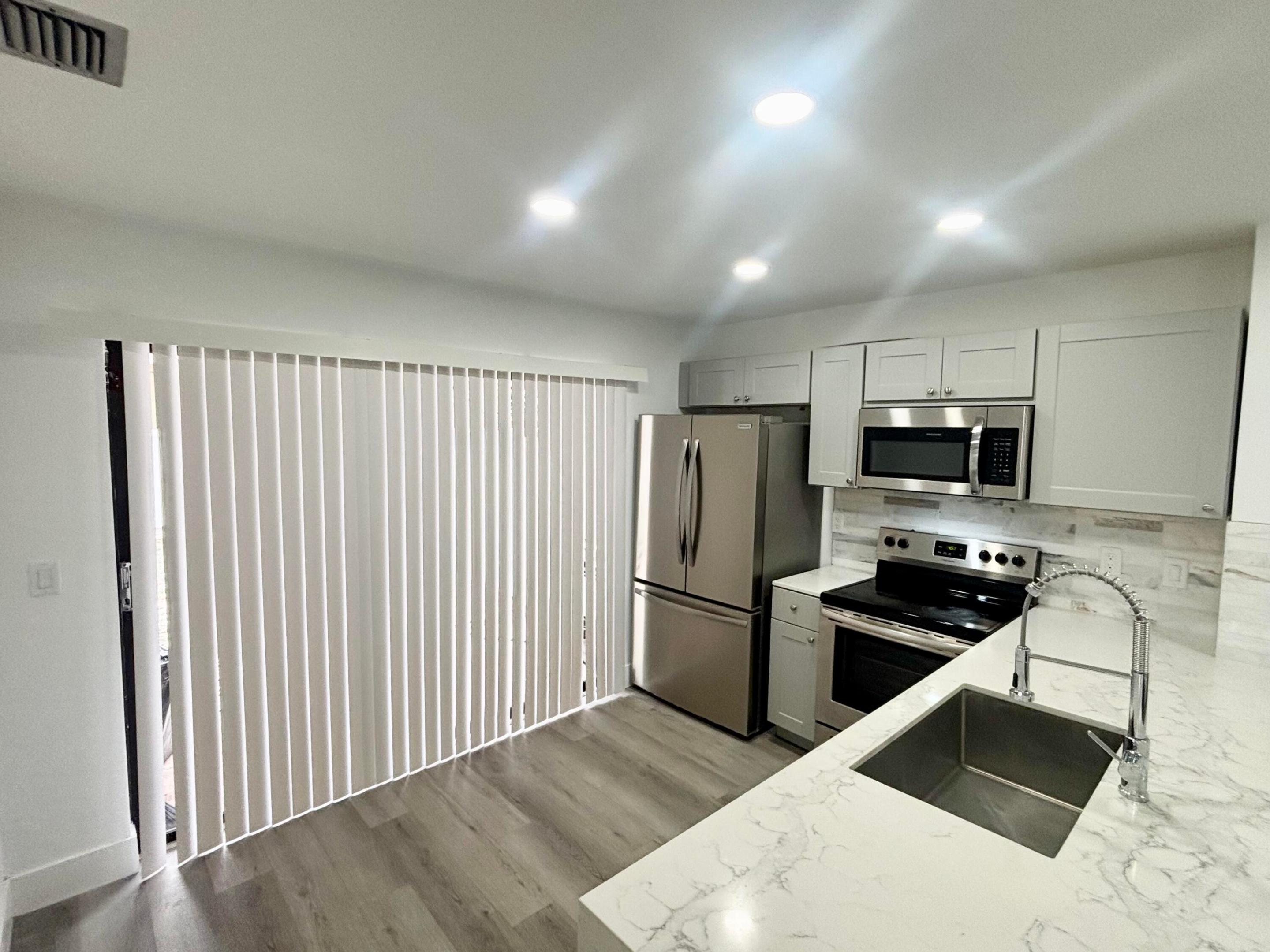 441 NE 38th Street