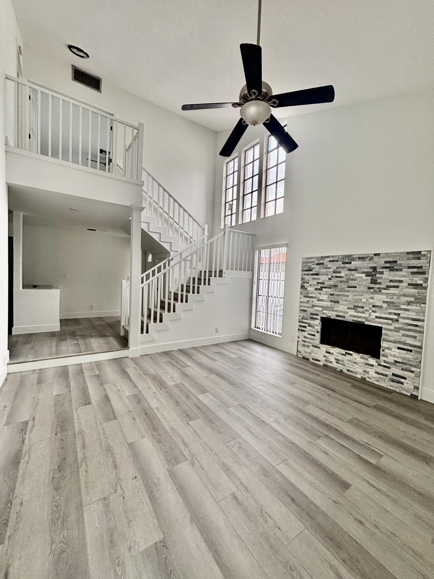 441 NE 38th Street
